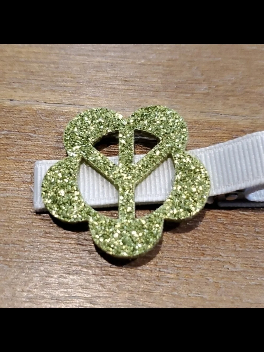 Shimmy Shimmy Inc Glitter Peace Sign Hair Clips Set of 6 Girls NWT